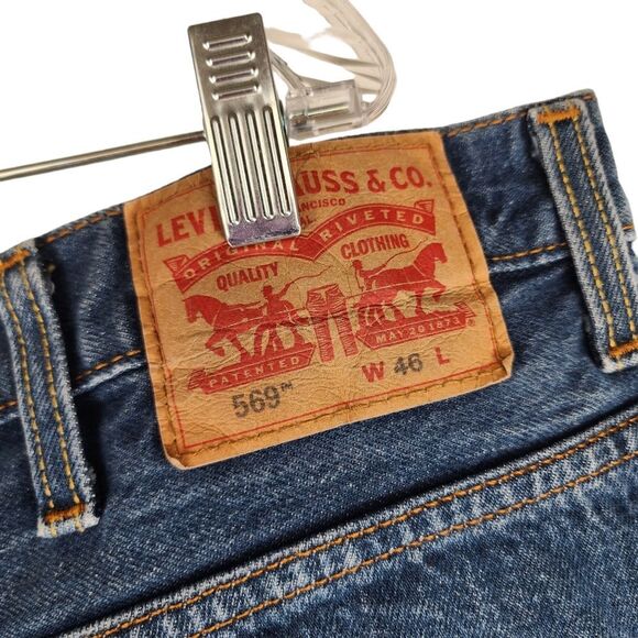 LEVIS Mens W46 Denim Jean 569 Shorts Medium Wash Loose Fit Cotton Bottoms Casual - Picture 5 of 7